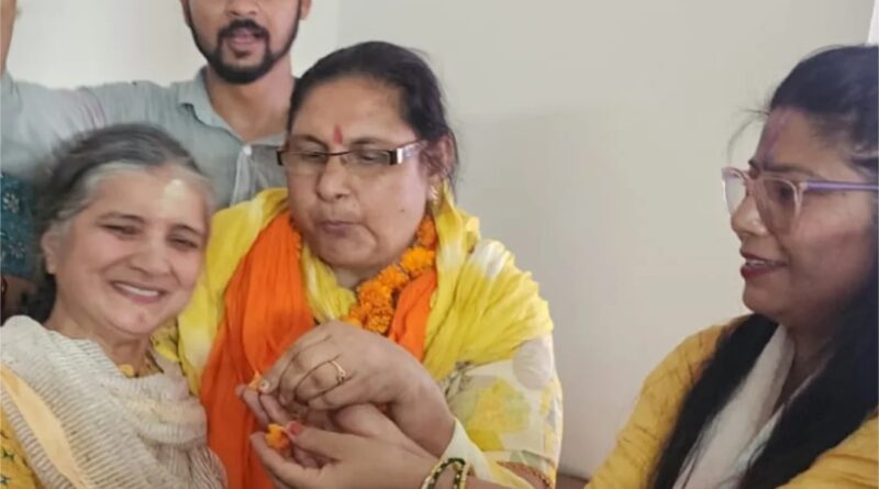 भाजपा का दबदबा, लेकिन देहरादून ‘हाथ’ के साथ कांग्रेस ने भाजपा से छीना देहरादून,नैनीताल में छाई धुंध
