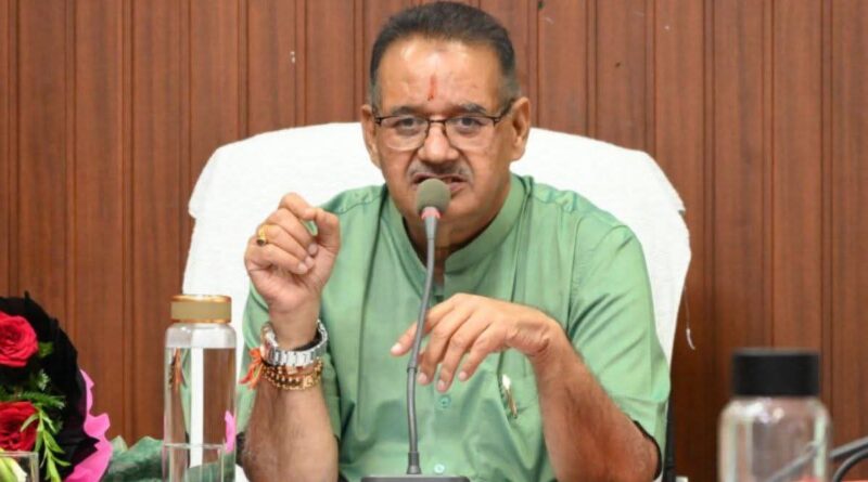 रोजगार के अवसर प्रदान करने में सहायक होगी महक क्रांति नीति: कृषि मंत्री गणेश जोशी