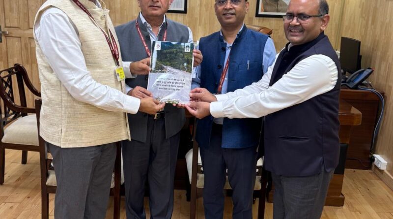 उत्तराखण्ड ने केंद्र सरकार को सौंपा 5702.15 करोड़ रुपए के आर्थिक पैकेज का प्रस्ताव