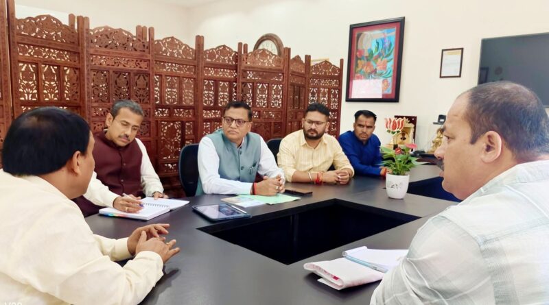 भालू के आतंक से ग्रामीणों को शीघ्र मिलेगी निजात: डॉ धन सिंह रावत