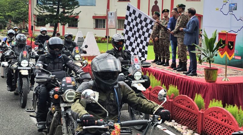 सूर्या क्वेस्ट मोटरसाइकिल अभियान का फ्लैग ऑफ समारोह – देहरादून से शुभारंभ