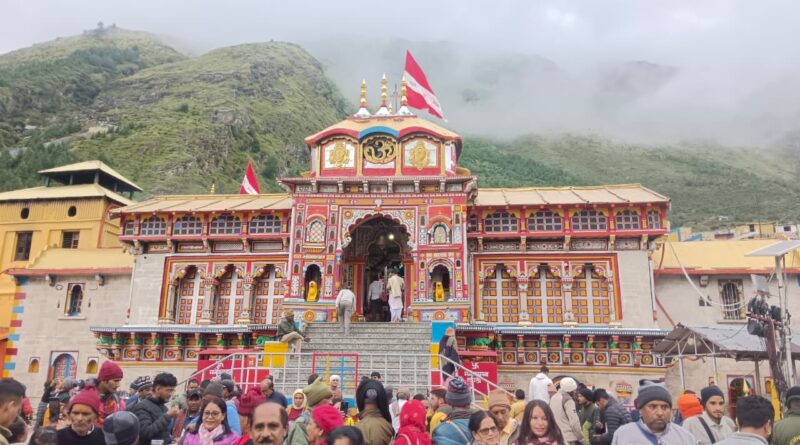 देश के यशस्वी प्रधानमंत्री नरेंद्र मोदी के जन्मदिन 17 सितंबर के शुभ अवसर पर   बदरीनाथ – केदारनाथ धाम सहित सभी अधीनस्थ मंदिरों में विशेष पूजा-अर्चना संपन्न होगी: हेमंत द्विवेदी