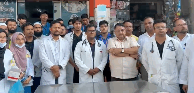  निःशुल्क टीकाकरण व फ्री दवाईयां भी वितरित की गईं  स्थानीय विधायक ने जताया  महंत देवेन्द्र दास जी महाराज का आभार