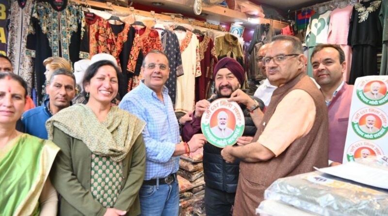 मसूरी में सेवा पखवाड़ा के अंतर्गत बहुउद्देशीय स्वास्थ्य शिविर में मंत्री गणेश जोशी ने किया प्रतिभाग