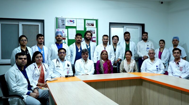 दिल के उपचार में नई क्रांति उत्तराखंड में पहली बार सफल ड्यूल ट्रांसकैथेटर वाल्व रिप्लेसमेंट