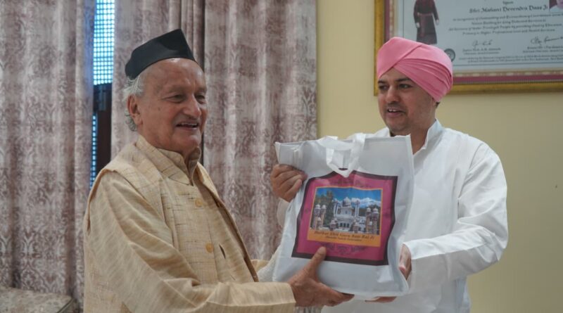 पूर्व मुख्यमंत्री उत्तराखण्ड एवम् महाराष्ट्र के पूर्व गर्वनर भगत सिंह