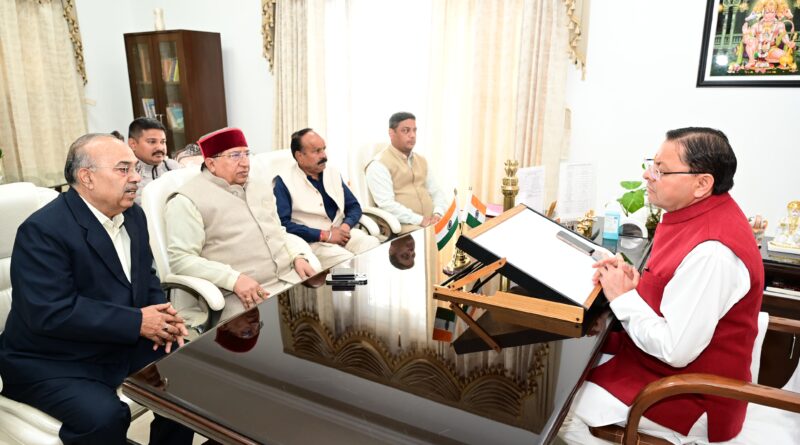 मुख्यमंत्री  पुष्कर सिंह धामी से रविवार को मुख्यमंत्री आवास में राज्य सभा सांसद  नरेश बंसल के नेतृत्व में बार एसोसिएशन देहरादून के प्रतिनिधि मंडल ने भेंट की