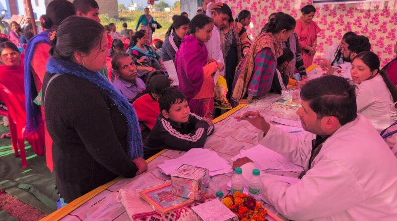 विधानसभा अध्यक्ष की पहल पर  मंहत इन्दिरेश अस्पताल के विशेषज्ञ डाॅक्टरों ने किया विस्तृत परीक्षण