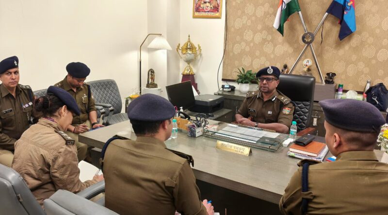 डालनवाला गोलीकाण्ड-: आईजी गढ़वाल ने किया घटनास्थल का निरीक्षण, अपराधियों की शीघ्र गिरफ्तारी के निर्देश।