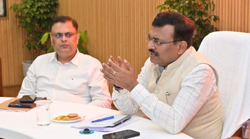 मुख्य सचिव ने की कुंभ मेला-2027 की तैयारियों की समीक्षा