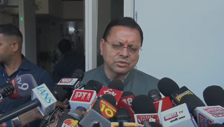 वैश्विक संकट के बीच सीएम धामी का मास्टरप्लान: मंत्रियों के वाहनों की संख्या होगी आधी, सप्ताह में एक दिन ‘No Vehicle Day’ और वर्क फ्रॉम होम को मंजूरी