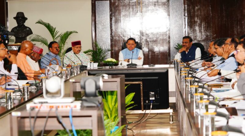 मुख्यमंत्री का कड़ा निर्देश: 15 जून 2026 तक जारी करें सभी लंबित शासनादेश, कोताही पर होगी कार्रवाई