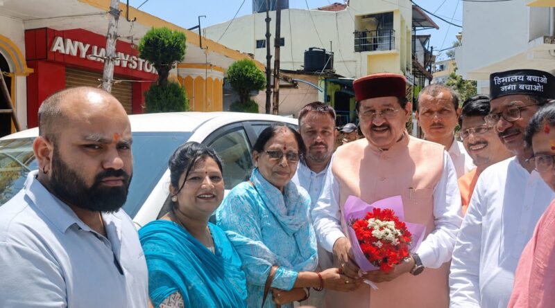 “सरकार की उपलब्धियां जन-जन तक पहुँचाना सबकी जिम्मेदारी”, जनकल्याणकारी योजनाओं के प्रचार-प्रसार पर दिया जोर