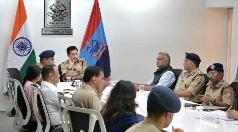एक माह में 1,400 से ज्यादा गिरफ्तारियां, आतंकी नेटवर्क से लेकर साइबर ठगों तक पुलिस का कड़ा शिकंजा