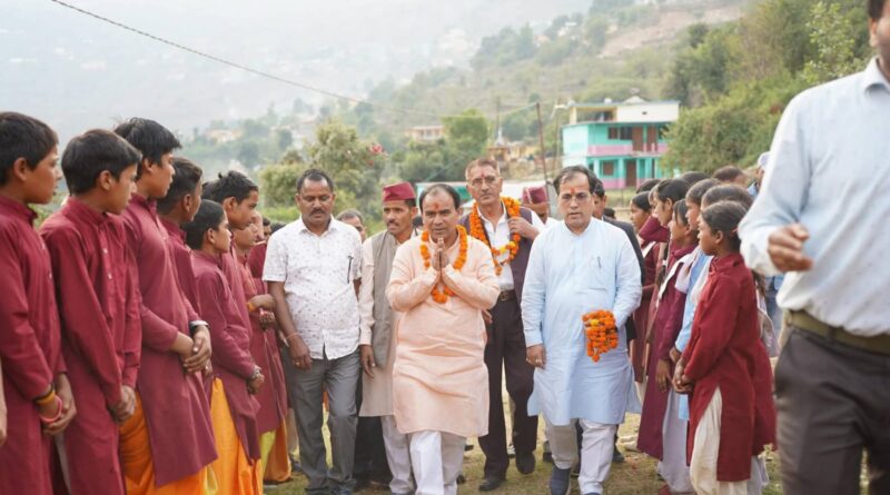श्रीदेव सुमन विश्वविद्यालय पहुंचे उच्च शिक्षा मंत्री डॉ. धन सिंह रावत, किया औचक निरीक्षण
