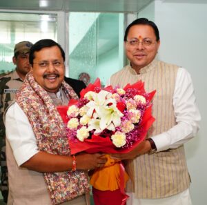उत्तराखंड आगमन पर बीजेपी राष्ट्रीय अध्यक्ष नितिन नबीन का सीएम धामी ने किया भव्य स्वागत